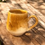 ⁦مج فخار أصفر⁩ - الصورة ⁦2⁩