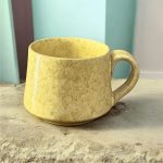 ⁦مج فخار أصفر 2⁩ - الصورة ⁦2⁩