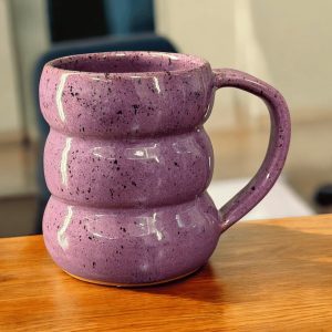 مج فخار مضلع بنفسجي